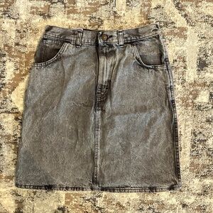 Vintage SFO acid washed grey/black denim mini skirt. Size 11